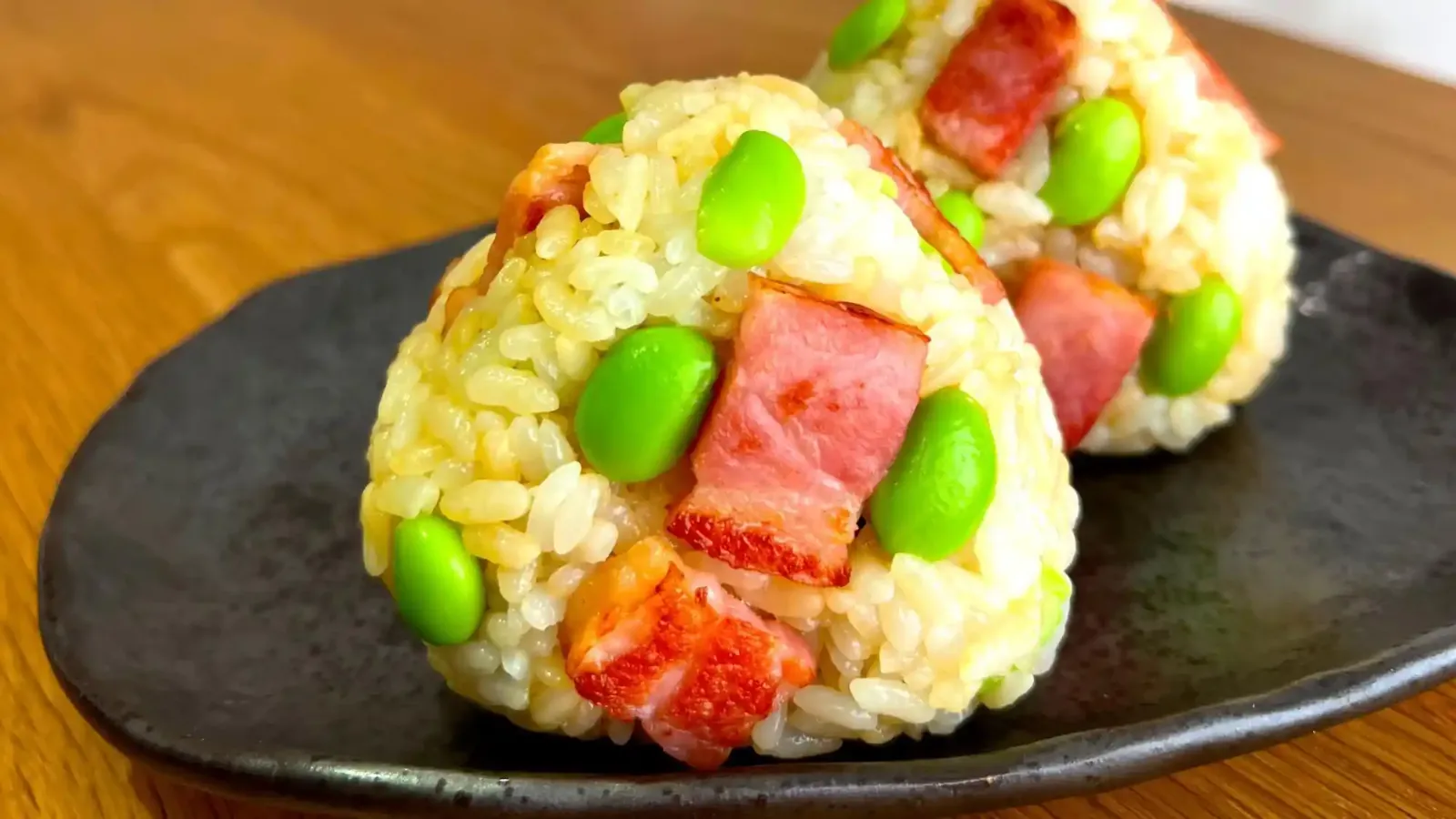 枝豆とベーコンのおにぎり